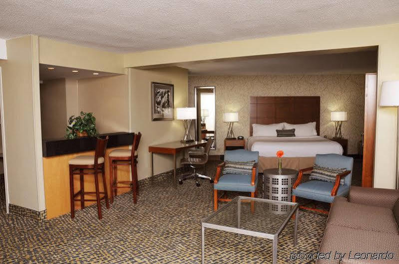 Holiday Inn Raleigh Downtown By Ihg Екстер'єр фото